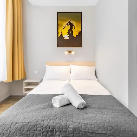 Zefiro Na Gnilnej Homestay